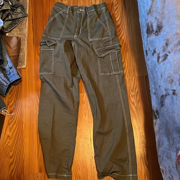 Rue21 | Pants & Jumpsuits | Green Cargos From Rue 2 Small Size | Poshmark